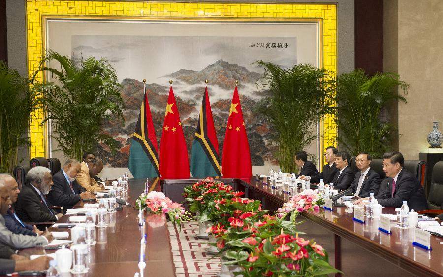 Representatives of Vanuatu in meeting with the Government of the People's Republic of China