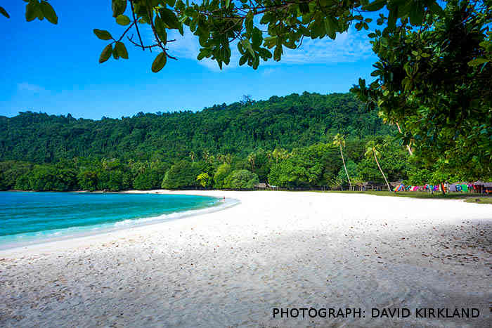 Champagne Beach, Espiritu Santo, Vanuatu