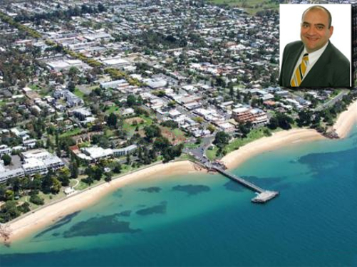 15 Oct 2014 Show Topic:  Phillip Island real estate, and Escape Artist-Vanuatu