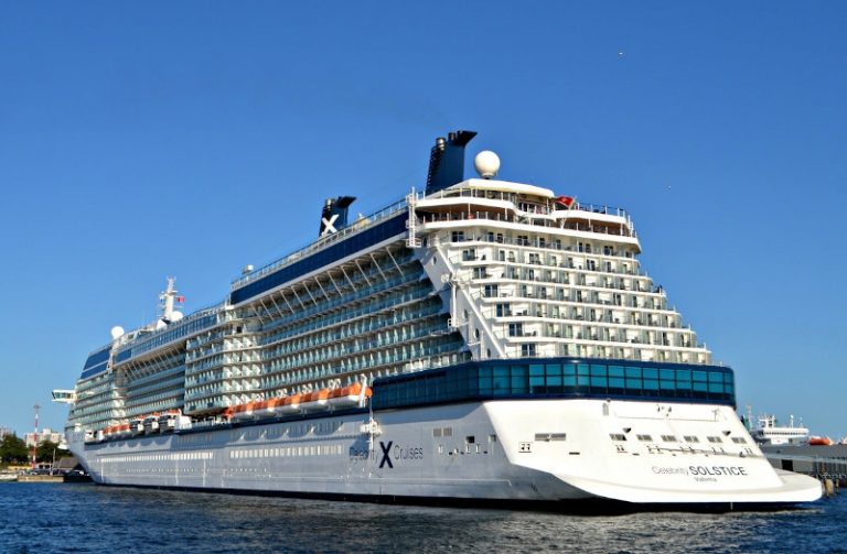 cruise ship port vila