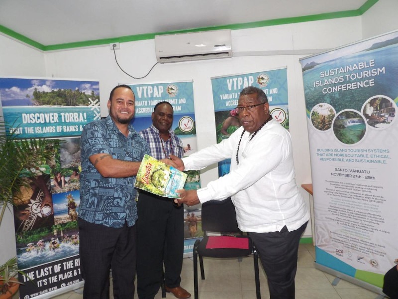 Santo Welcomes Sustainable Islands Tourism Conference