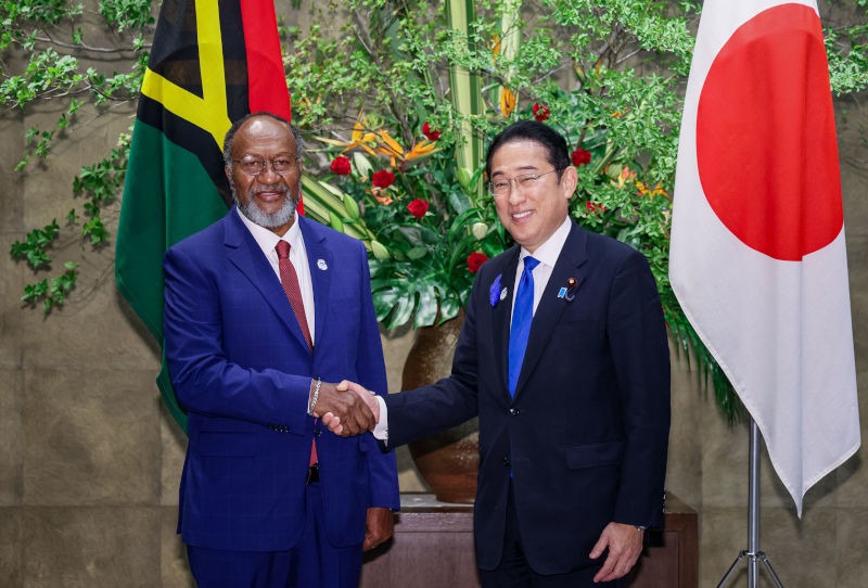 Japan – Vanuatu Summit Meeting